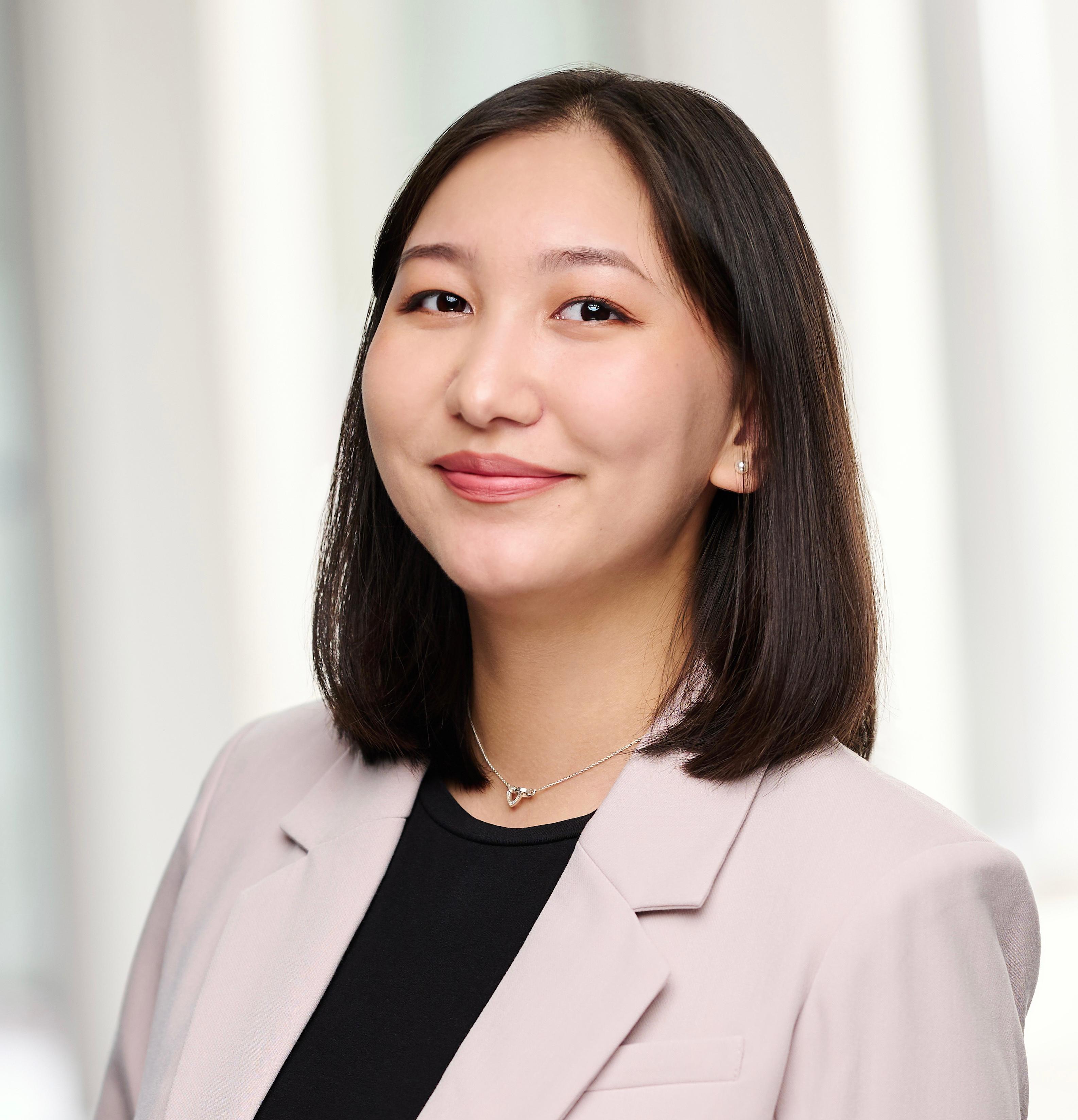 Aigerim Zhusubalieva's headshot